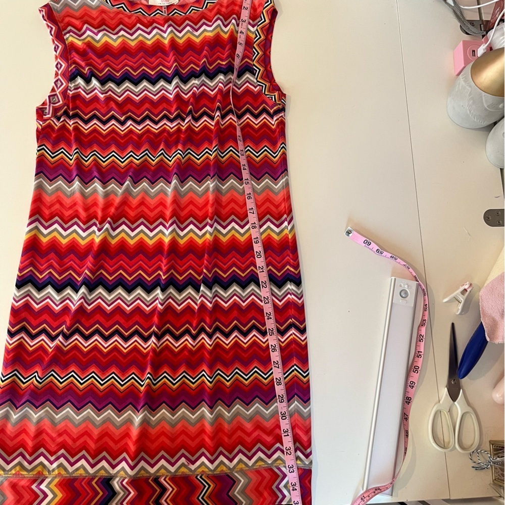 Trina Turk Zinnia Printed Sheath Dress EUC size M - Picture 8 of 9